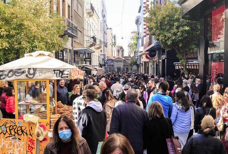 Εορταστικό ωράριο καταστημάτων από σήμερα (Eurokinissi)