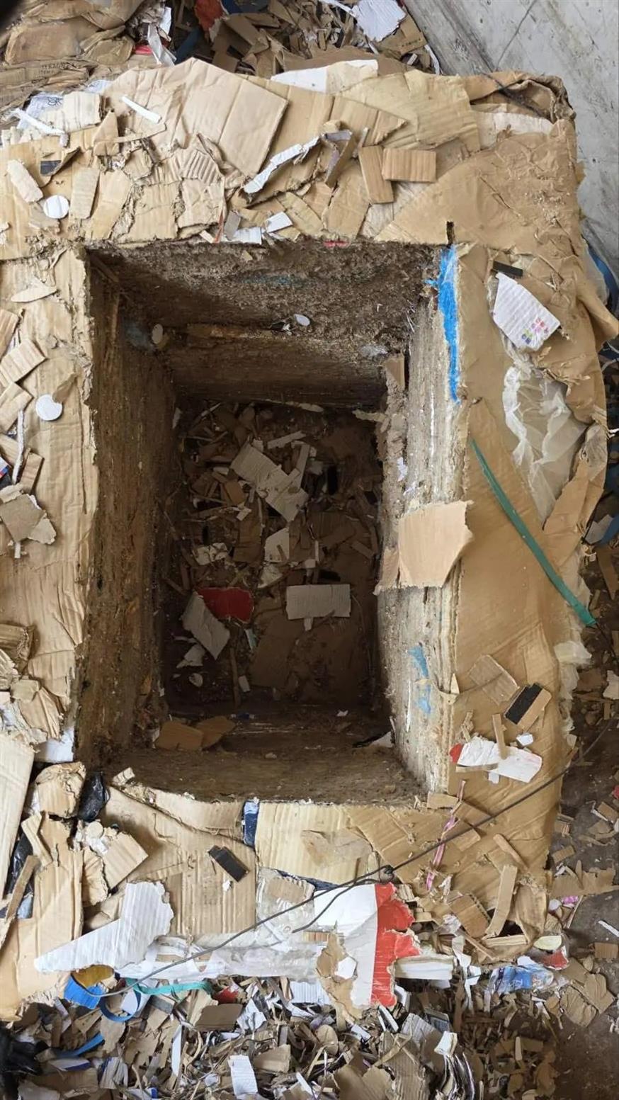 Κρύπτη με ναρκωτικά (ΕΛΑΣ) Κρύπτη με ναρκωτικά (ΕΛΑΣ)