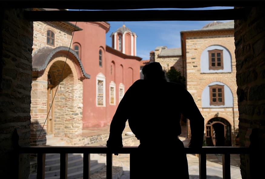 Μοναχός (φωτογραφεία αρχείου) / AP