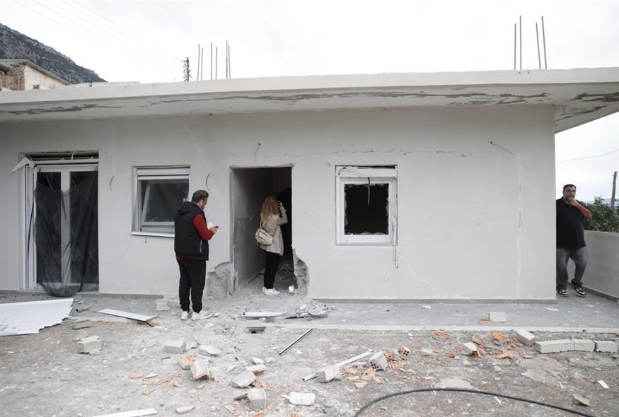 Μακελειό στα Βαρίζια (INTIME NEWS)