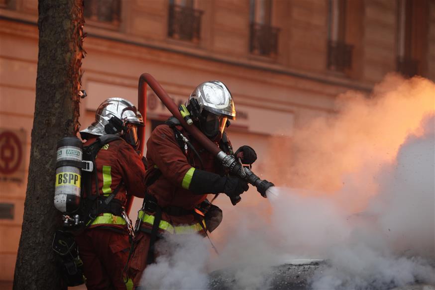 Φωτιά στη Νότια Γαλλία (copyright: Associated Press)