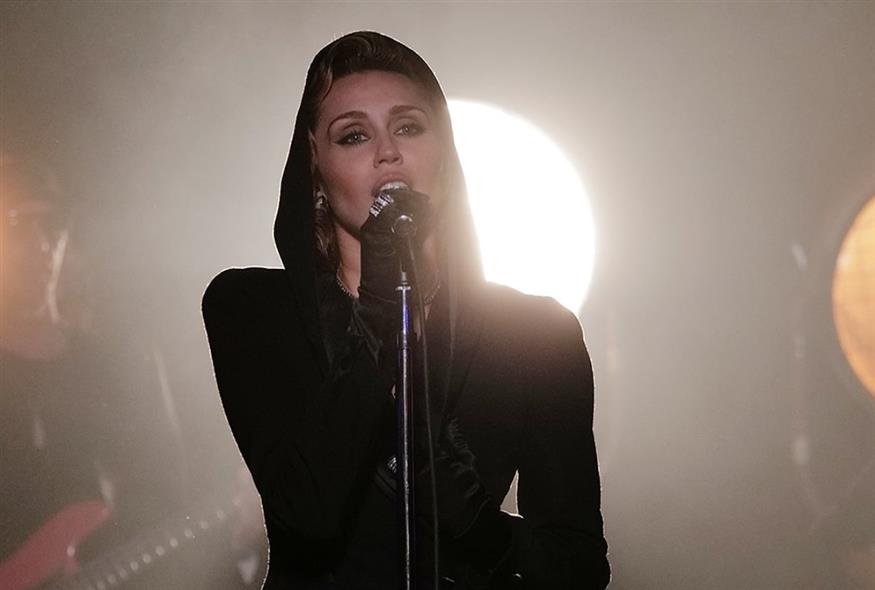 Μάιλι Σάιρους (Copyright:Instagram)