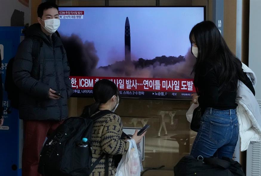 Νέα εκτόξευση διηπειρωτικού πυραύλου από τη Βόρεια Κορέα (AP)