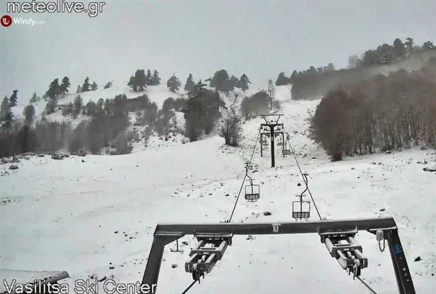 Στιγμιότυπο από το χιονοδρομικό κέντρο Βασιλίτσας (screenshot/meteolive.gr)
