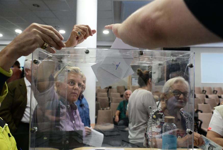 ΕΚΛΟΓΕΣ ΓΙΑ ΤΗΝ ΑΝΑΔΕΙΞΗ ΠΡΟΕΔΡΟΥ ΤΟΥ ΠΑΣΟΚ-ΚΙΝΗΜΑΤΟΣ ΑΛΛΑΓΗΣ / ΣΤΙΓΜΙΟΤΥΠΑ (ΤΑΤΙΑΝΑ ΜΠΟΛΑΡΗ/EUROKINISSI)