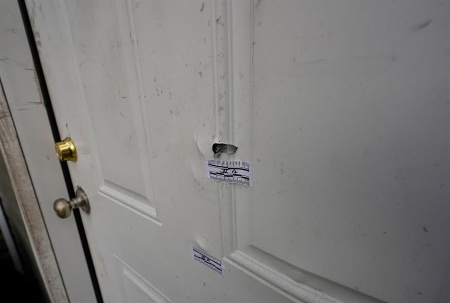 Ντοκουμέντο από τη σκηνή του εγκλήματος (AP Photo/Gerald Herbert)