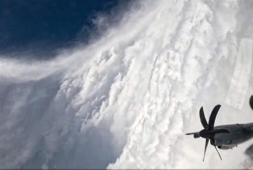 Πτήση στα έγκατα της Melissa (Χ)