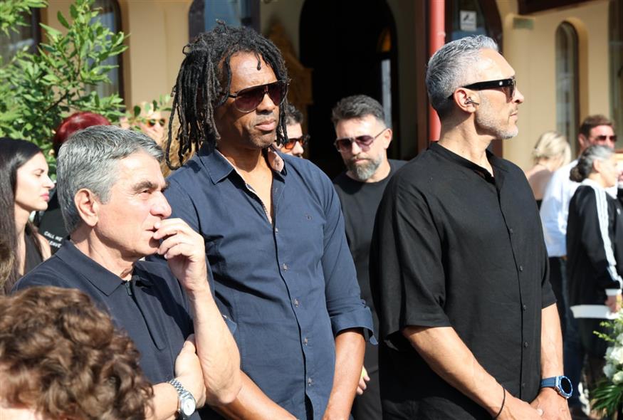Κηδεία Τάκη Γκώνια