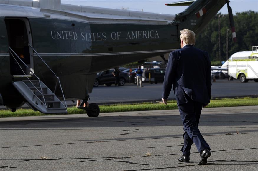 O Τραμπ γυρνά, για άλλη μια φορά, την πλάτη στους μετανάστες (AP Photo/Susan Walsh)