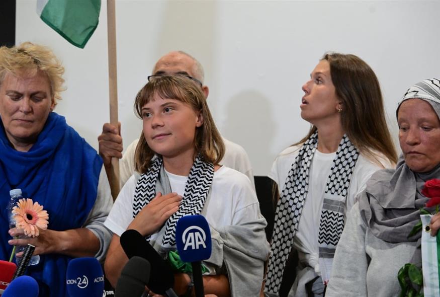 Oι ακτιβιστές του Global Sumud Flotilla στο Ελ. Βενιζέλος (EUROKINISSI) Oι ακτιβιστές του Global Sumud Flotilla στο Ελ. Βενιζέλος (EUROKINISSI)