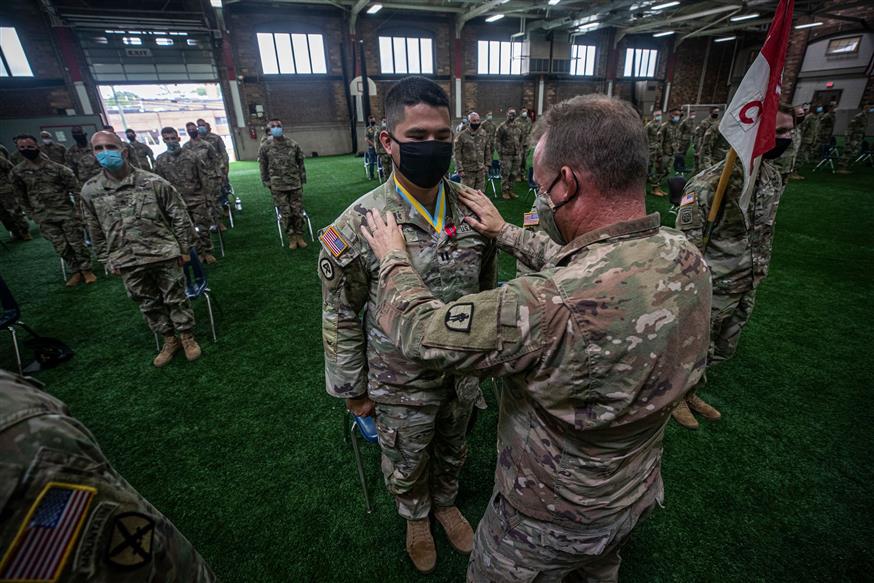 Βράβευση Αμερικανών στρατιωτών για τη θητεία τους στη Σομαλία/Copyright: AP Images