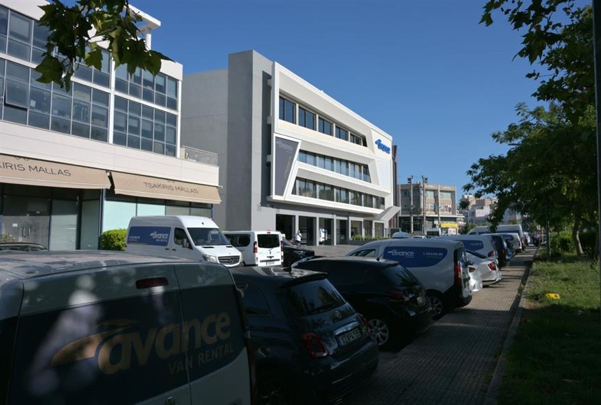 Νεκρός αστυνομικός στον Άγιο Δημήτριο (INTIME) Νεκρός αστυνομικός στον Άγιο Δημήτριο (INTIME)