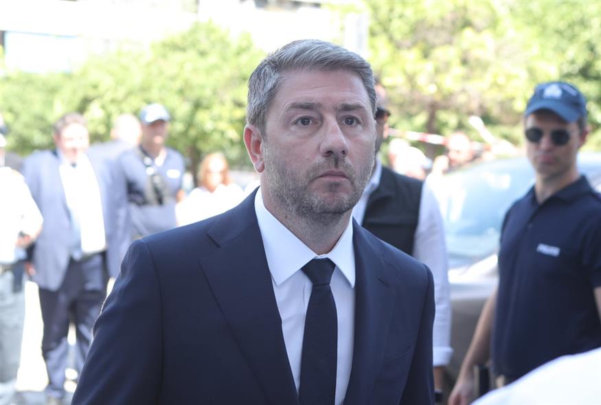 Εξόδιος ακολουθία της Λένας Σαμαρά (gallery)