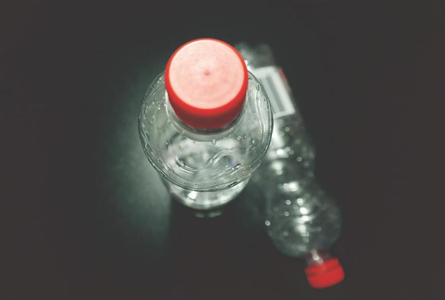 Πλαστικό μπουκάλι / Pexels