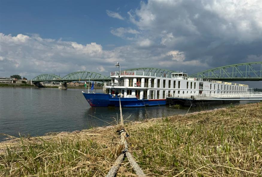 Σύγκρουση κρουαζιερόπλοιου με μικρού πλοίου στον Δούναβη/AP