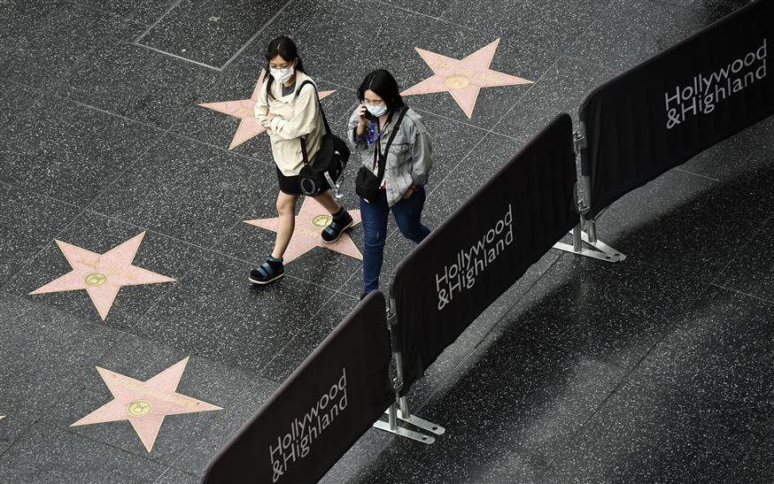 Hollywood Walk Of Fame, με μάσκες - φυσικά... / Credit: AP Images