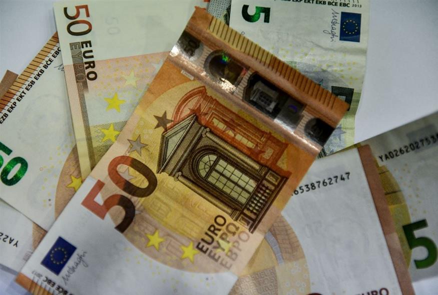 Χρήματα (ΤΑΤΙΑΝΑ ΜΠΟΛΑΡΗ/EUROKINISSI)