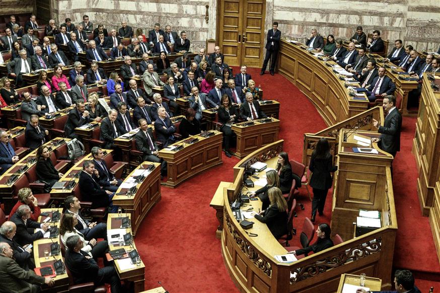 Ο Κυριάκος Μητσοτάκης στο βήμα της Βουλής (Copyright: Eurokinissi/Γιώργος Κονταρίνης)