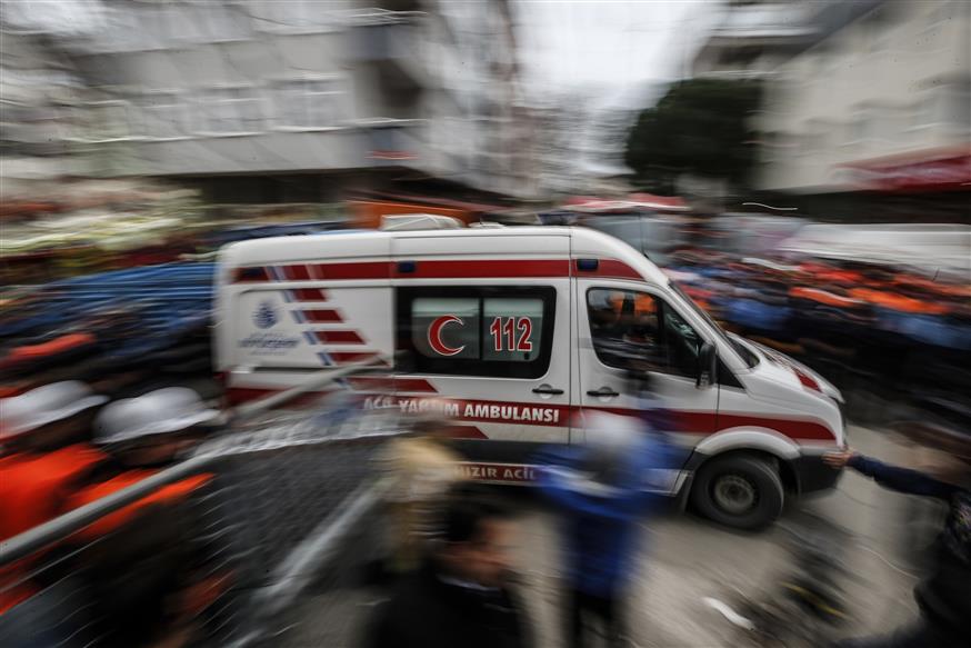Ασθενοφόρο στην Τουρκία (copyright: Associated Press)