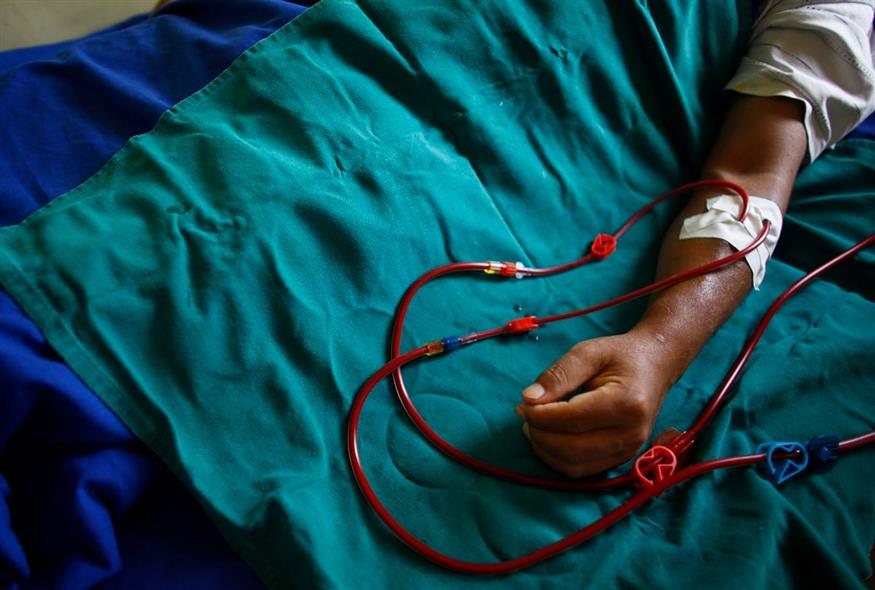 Νεφροπαθής περιμένει να βρεθεί δότης σε νοσοκομείο του Νεπάλ (φωτογραφία αρχείου/ Associated Press)