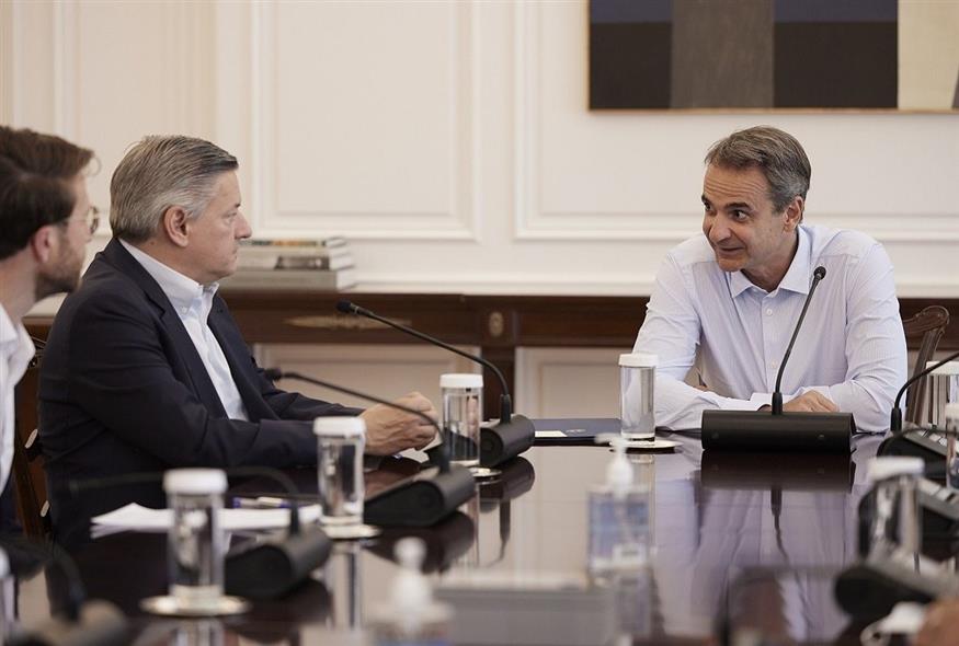 Με τον Co-CEO του Netflix, Ted Sarandos, συναντήθηκε ο Κυριάκος Μητσοτάκης (γραφείο Τύπου πρωθυπουργού)