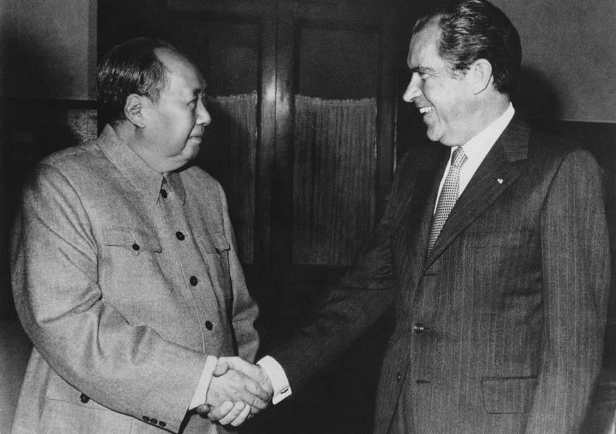 Κοσμικά χαμόγελα... /copyright Ap Photos