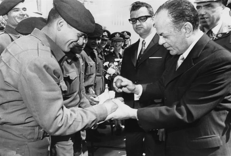 Χριστός Ανέστη...