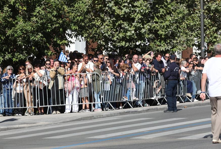 Μαθητική παρέλαση στην Αθήνα (Eurokinissi) Μαθητική παρέλαση στην Αθήνα (Eurokinissi)