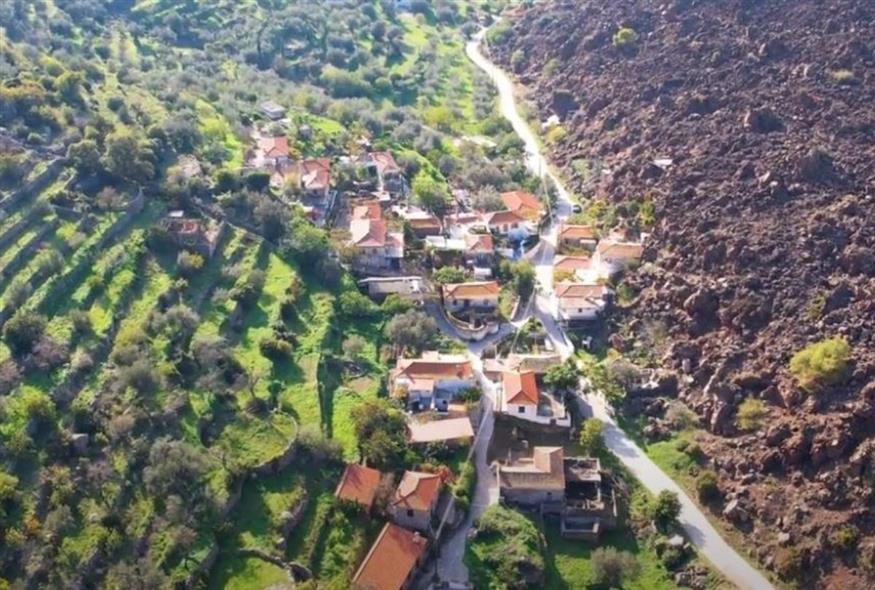 Καμμένη Χώρα