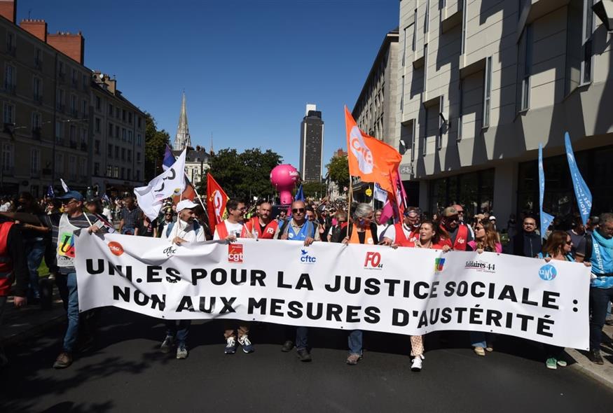 Σε απεργιακό κλοιό η Γαλλία (AP)