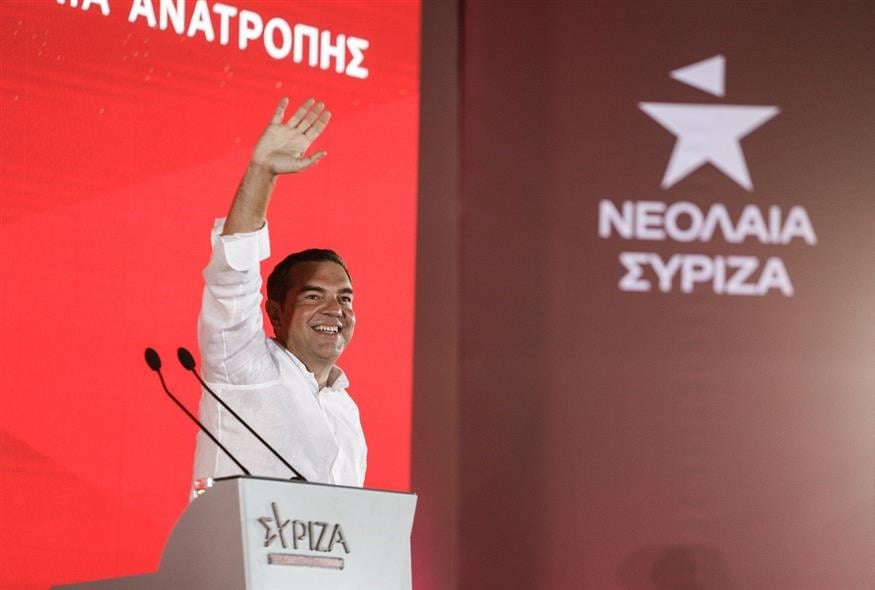 Ο Αλέξης Τσίπρας στο φεστιβάλ της νεολαίας ΣΥΡΙΖΑ (Eurokinissi)