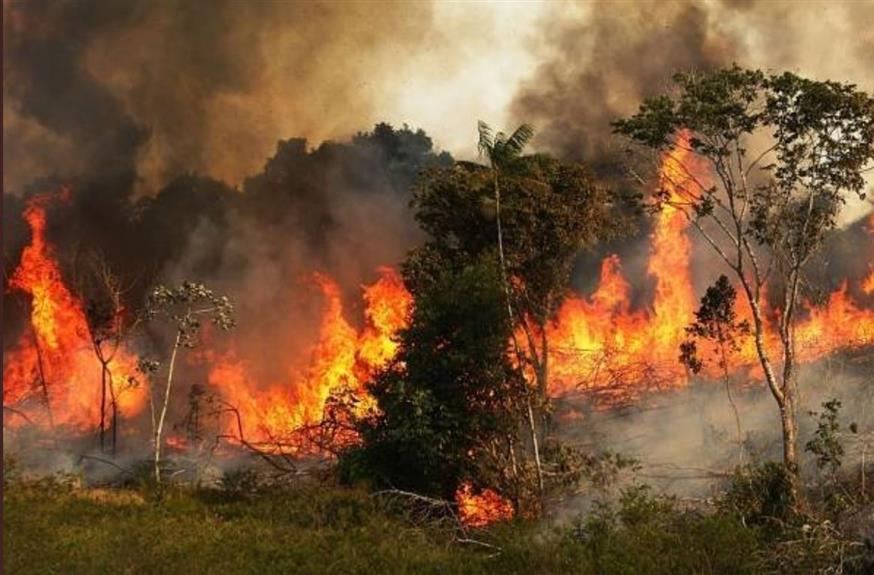 Στις φλόγες ο Αμαζόνιος (Πηγή: Twitter)