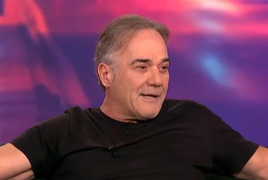 Ο Παύλος Ευαγγελόπουλος στην εκπομπή «Καλύτερα Αργά»