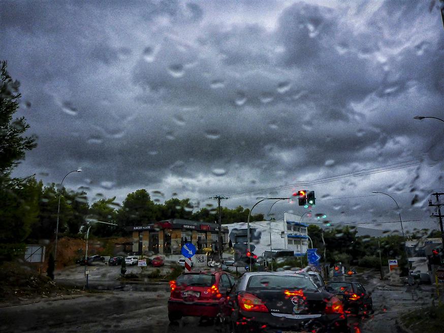 Αναμένονται βροχές και οι καταιγίδες (Κονταρίνης Γιώργος/IntimeNews(ΚΟΝΤΑΡΙΝΗΣ ΓΙΩΡΓΟΣ / InTimeNews)