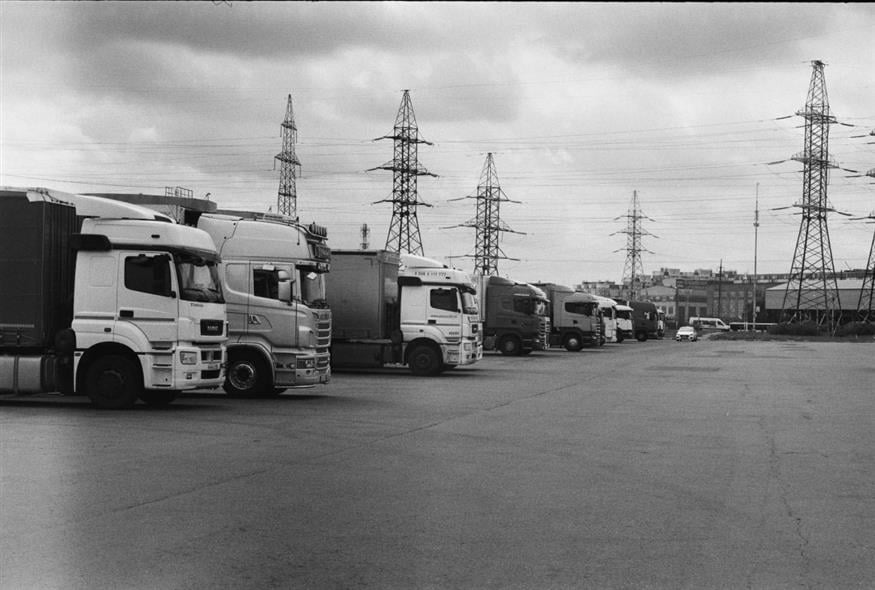 Φορτηγά (Unsplash)