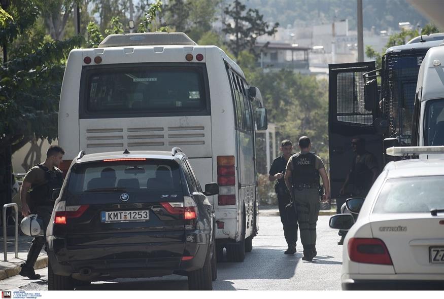 Λαύριο: Στον εισαγγελέα οι ανήλικοι συλληφθέντες (ΙΝΤΙΜΕ)