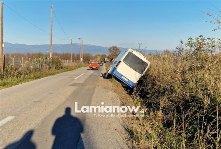 Ατύχημα με λεωφορείο Ατύχημα με λεωφορείο