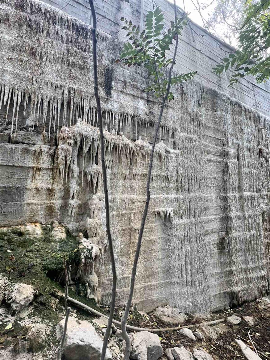 Διαρροή υγρών αποβλήτων στον Κηφισό Διαρροή υγρών αποβλήτων στον Κηφισό