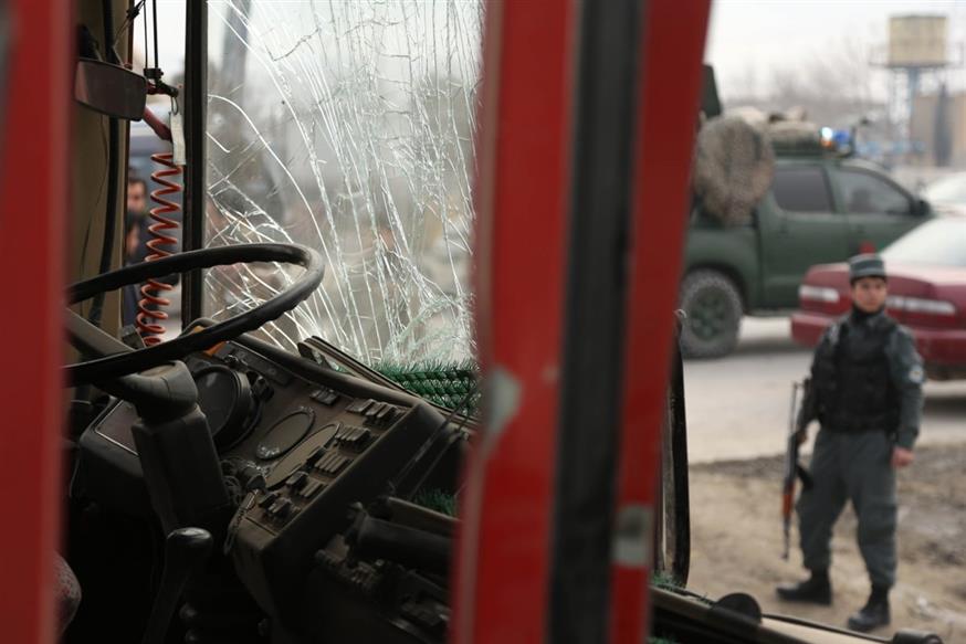 Αφγανιστάν: Τουλάχιστον 71 νεκροί σε τροχαίο δυστύχημα με λεωφορείο (ΑP)