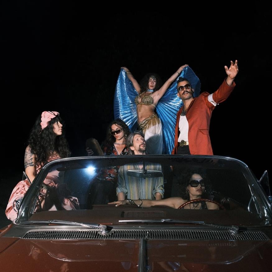 «Έχω μάθει πως όταν ακούς πραγματικά την εσωτερική σου φωνή και δημιουργείς με απόλυτη ειλικρίνεια, στο τέλος αυτό ανταμείβεται» λέει ο Guillaume de Kadebostany