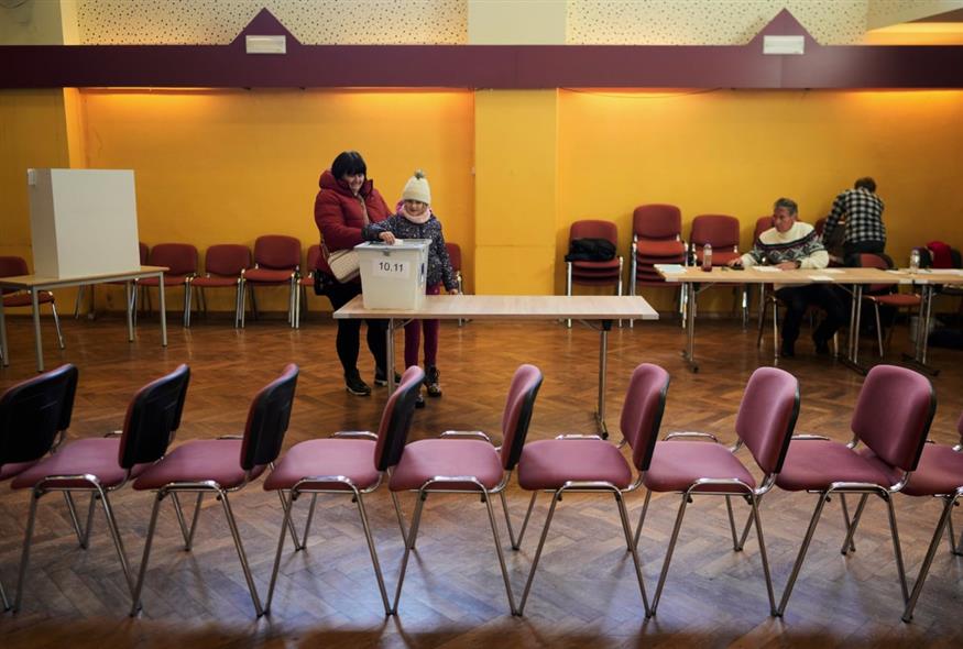 Δημοψήφισμα στη Σλοβενία (AP)