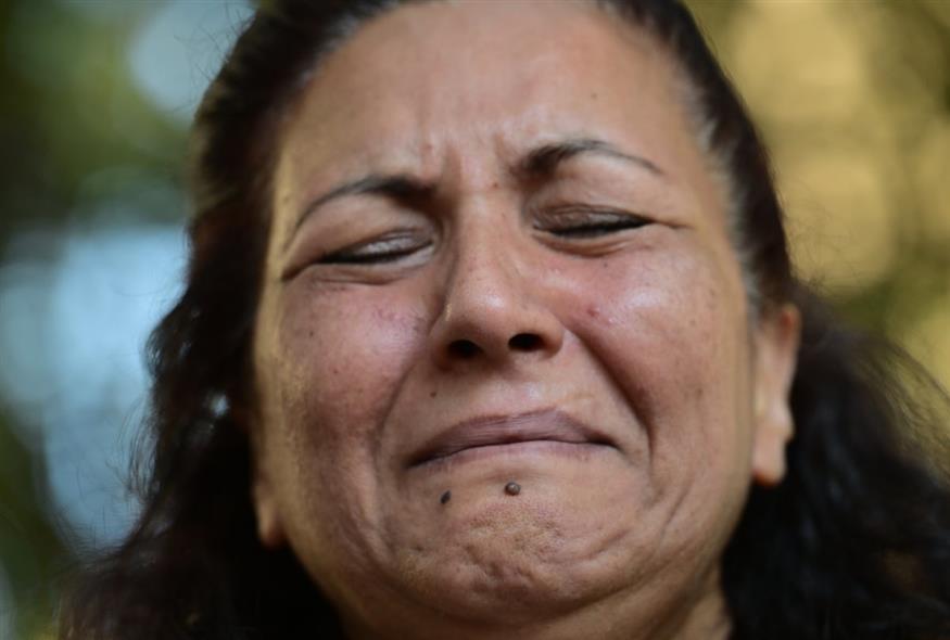 Η μητέρα της Κυριακής Γρίβα μετά την καταδίκη του γυναικοκτόνου (ΤΑΤΙΑΝΑ ΜΠΟΛΑΡΗ/EUROKINISSI) Η μητέρα της Κυριακής Γρίβα μετά την καταδίκη του γυναικοκτόνου (ΤΑΤΙΑΝΑ ΜΠΟΛΑΡΗ/EUROKINISSI)