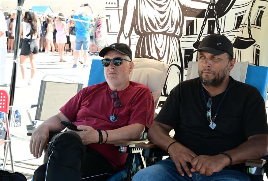 Δημήτρης Οικονομόπουλος και Πάνος Ρούτσι (ΤΑΤΙΑΝΑ ΜΠΟΛΑΡΗ/EUROKINISSI)