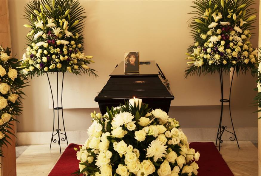 Κηδεία Μάρθας Καραγιάννη (Copyright: NDP)