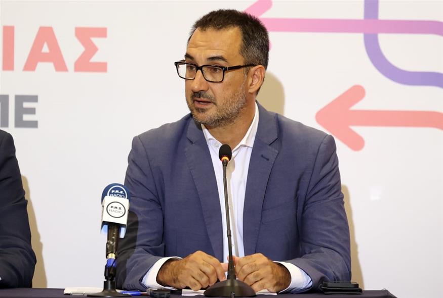 Χαρίτσης (INTIME)