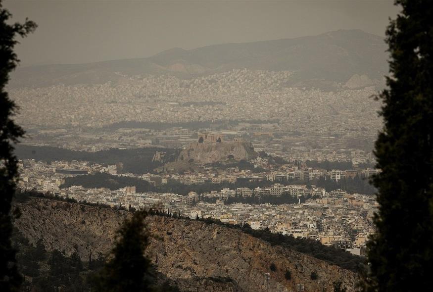 Αφρικανική σκόνη στην Αθήνα (Eurokinissi)