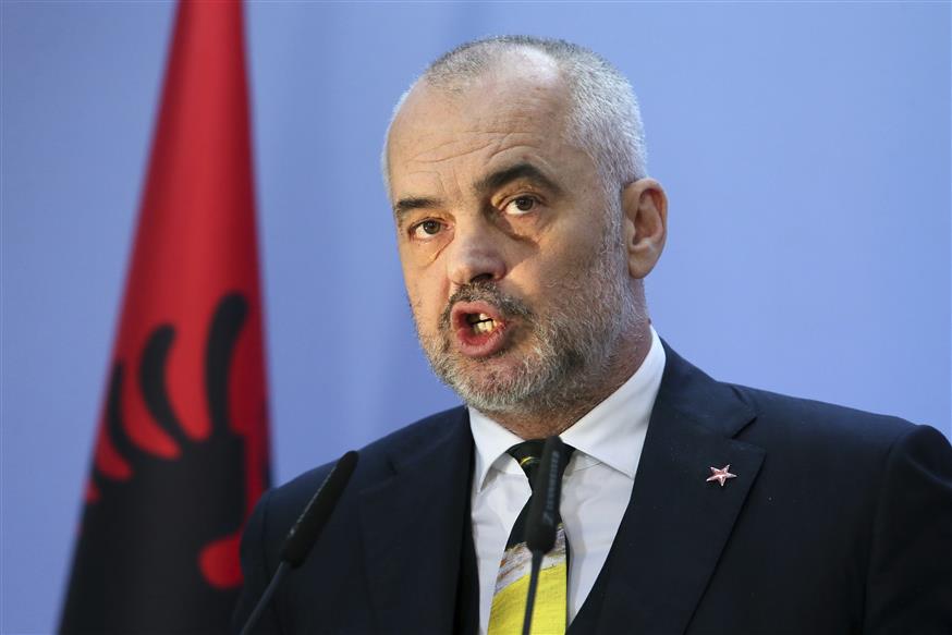 Ο Αλβανός πρωθυπουργός Έντι Ράμα (AP)