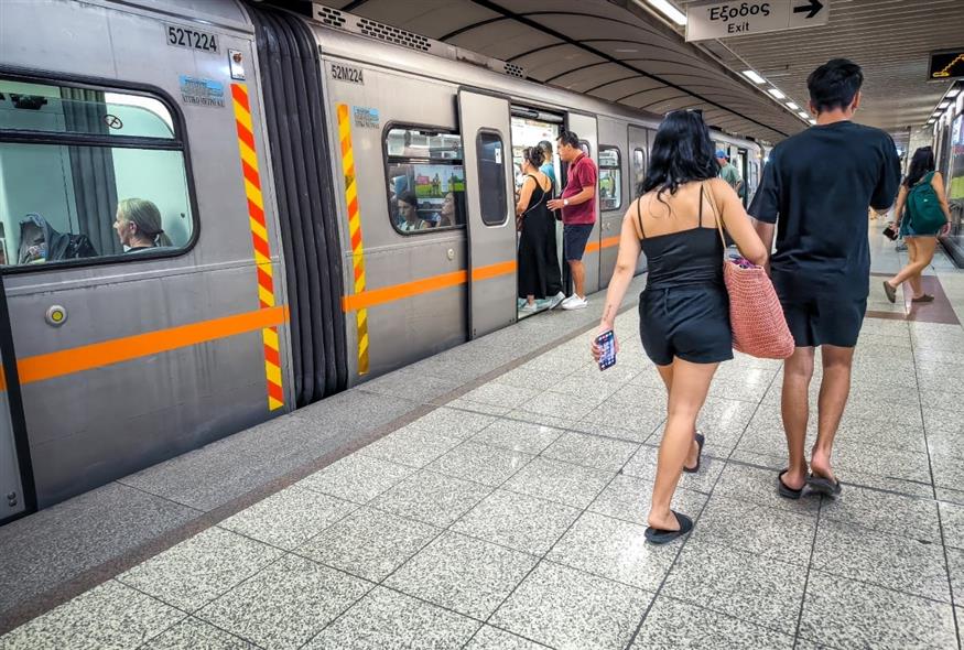 ΔΟΚΙΜΑΣΤΙΚΗ 24ΩΡΗ ΛΕΙΤΟΥΡΓΙΑ ΣΕ ΜΕΤΡΟ ΚΑΙ ΤΡΑΜ (ΓΙΩΡΓΟΣ ΚΟΝΤΑΡΙΝΗΣ /EUROKINISSI)