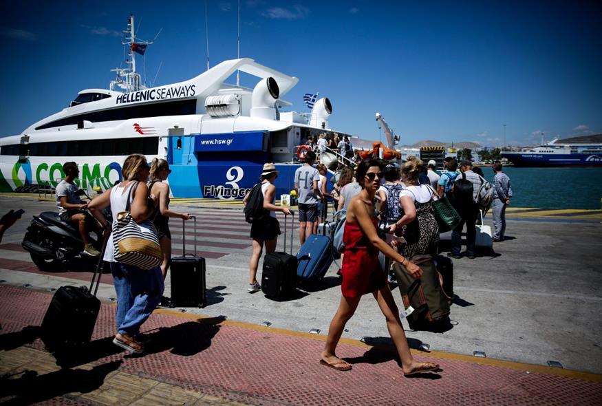 Κίνηση στο Λιμάνι του Πειραιά/Eurokinissi