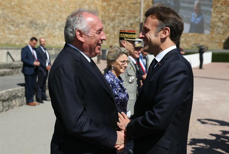 Φρανσουά Μπαϊρού - Εμανουέλ Μακρόν (AP Photo)